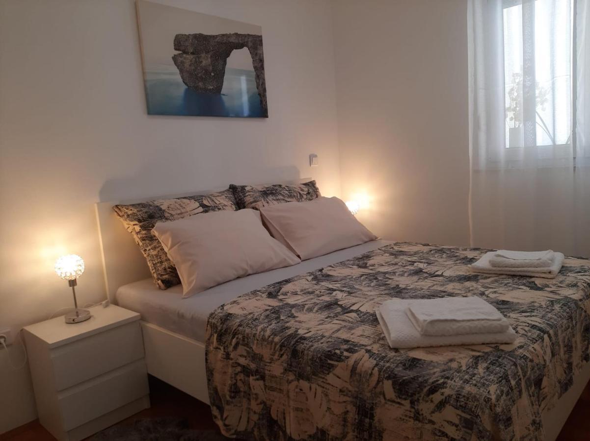 Apartman Sky Pula Zewnętrze zdjęcie